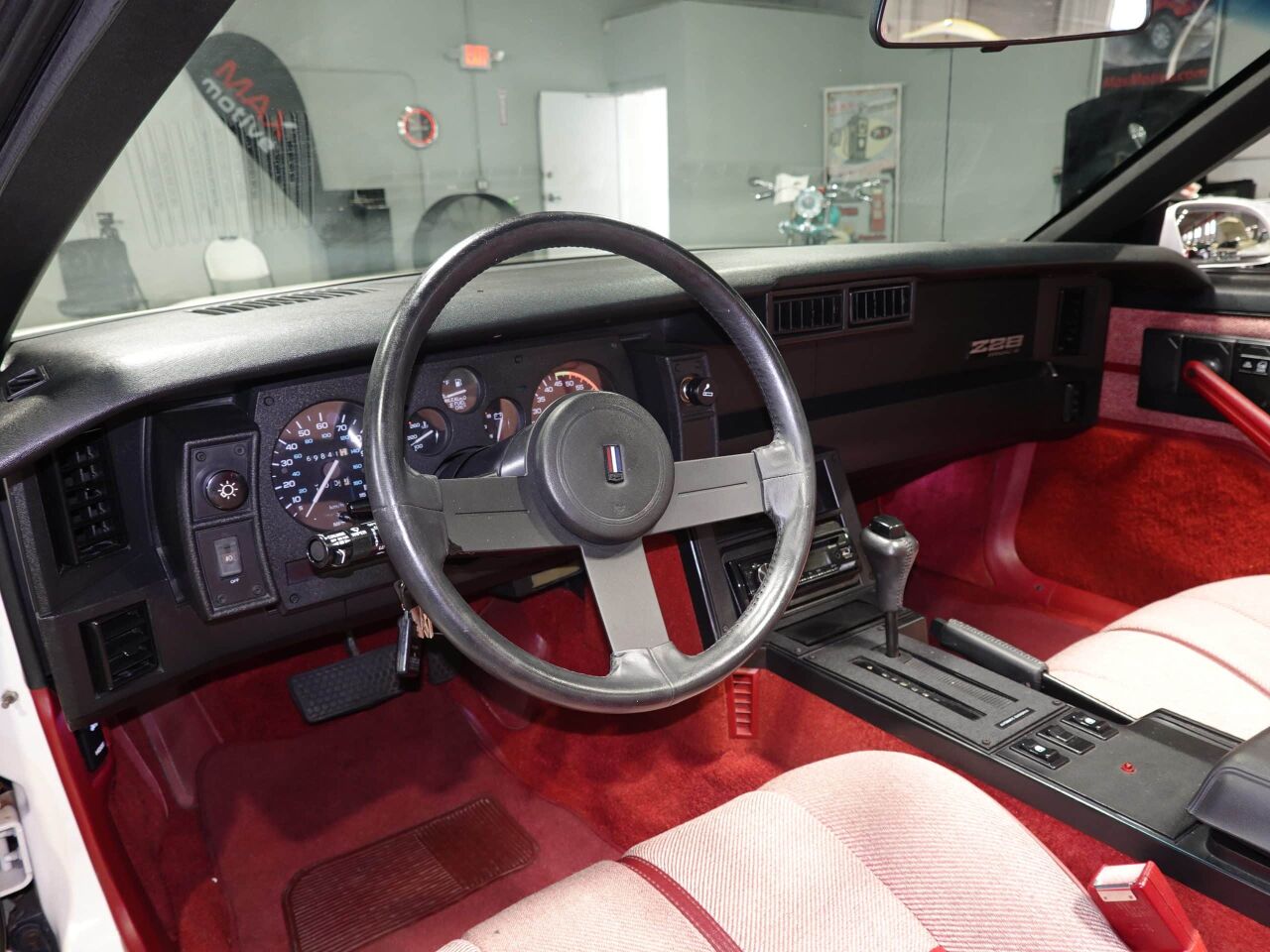 1989 Chevrolet Camaro 34