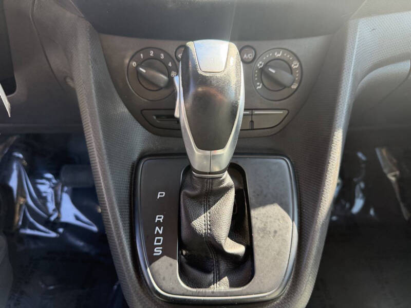 2015 Ford Transit Connect XL