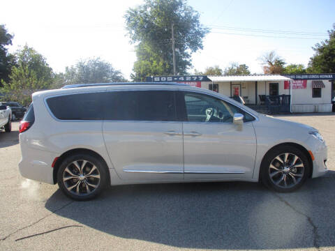 2017 Chrysler Pacifica Limited