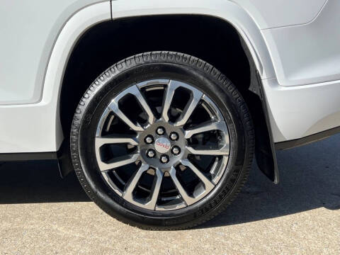 2020 GMC Acadia Denali