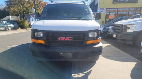 2017 GMC Savana 2500