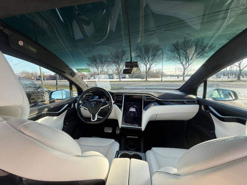 2016 Tesla Model X P90D