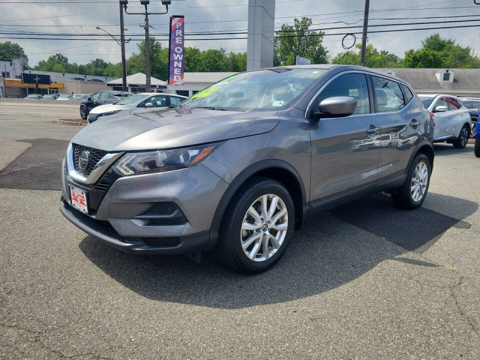 2021 Nissan Rogue Sport for sale at HILLTOP NISSAN in East Hanover, NJ