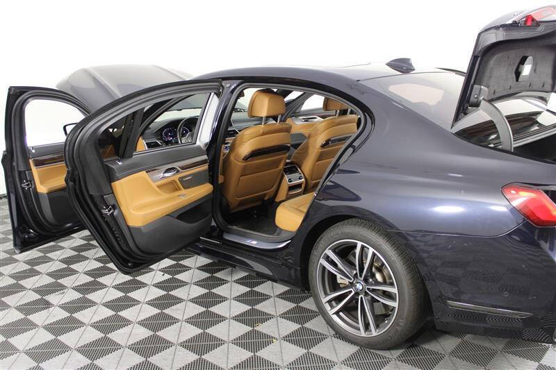 2021 BMW 7 Series 750i xDrive