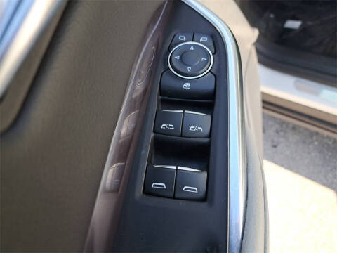 2022 Cadillac XT4 Luxury