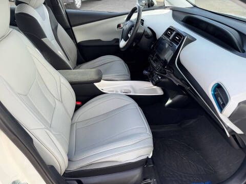 2017 Toyota Prius Prime Plus