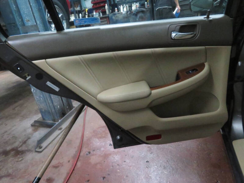 2006 Honda Accord EX w/Leather