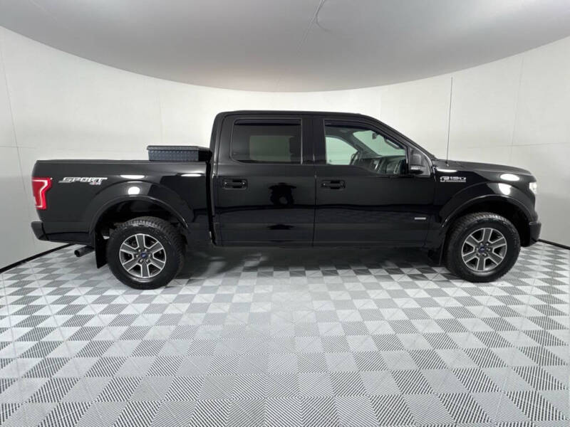 2016 Ford F-150 XLT photo 4