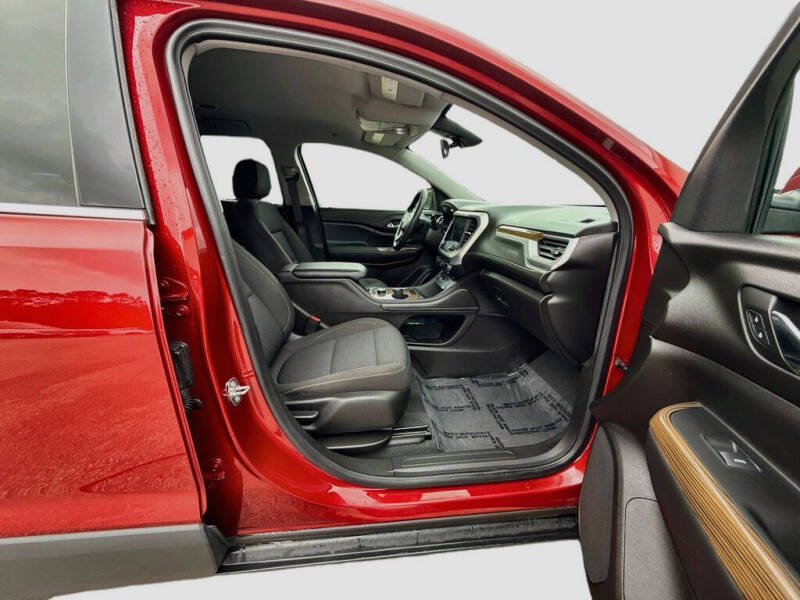 2023 GMC Acadia SLE