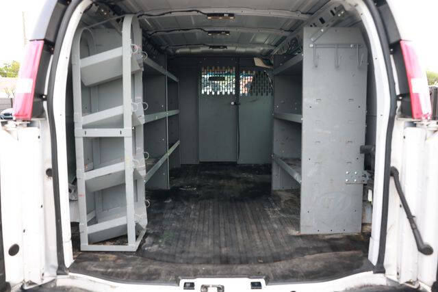 2021 Chevrolet Express 2500