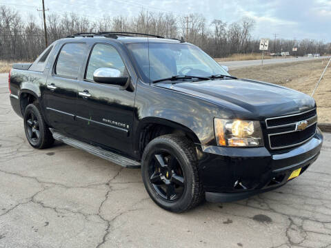 2007 Chevrolet Avalanche for sale at Sunshine Auto Sales in Menasha WI