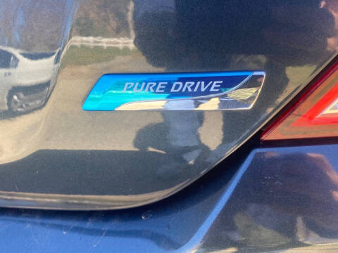 2015 Nissan Versa 1.6 S Plus