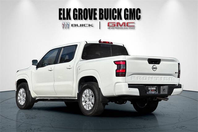 2024 Nissan Frontier SV