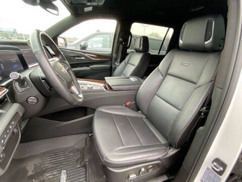 2023 Cadillac Escalade ESV Luxury