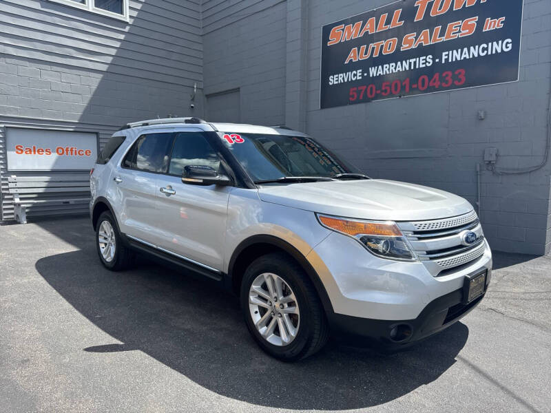 2013 Ford Explorer XLT 4x4's photo