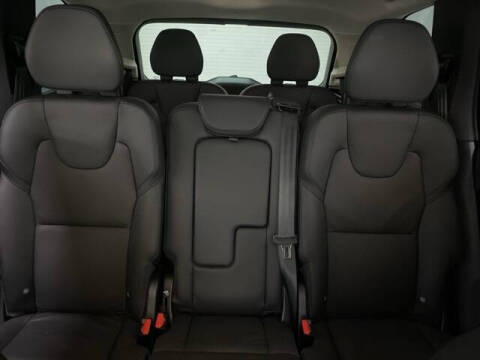 2025 Volvo XC90 B6 Plus Bright Theme 7P