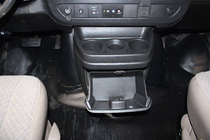 2024 GMC Savana 3500