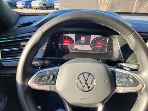 2025 Volkswagen Atlas Cross Sport SEL Premium R-Line 4Motion