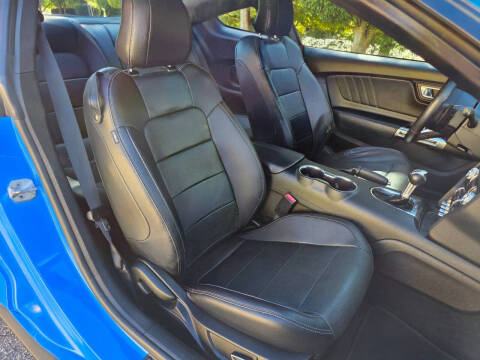 2017 Ford Mustang EcoBoost Premium