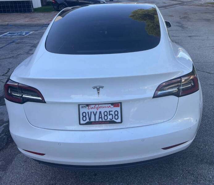 2021 Tesla Model 3 Standard Range Plus