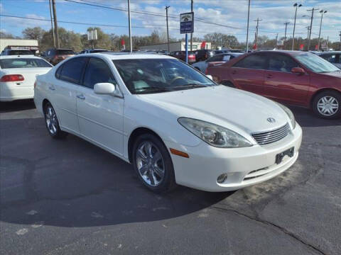 2006 Lexus ES 330 for sale at Credit King Auto Sales in Wichita KS