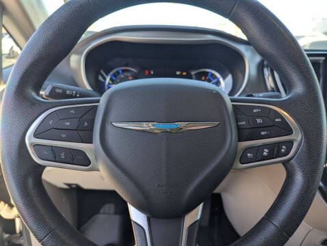 2021 Chrysler Pacifica Hybrid Touring