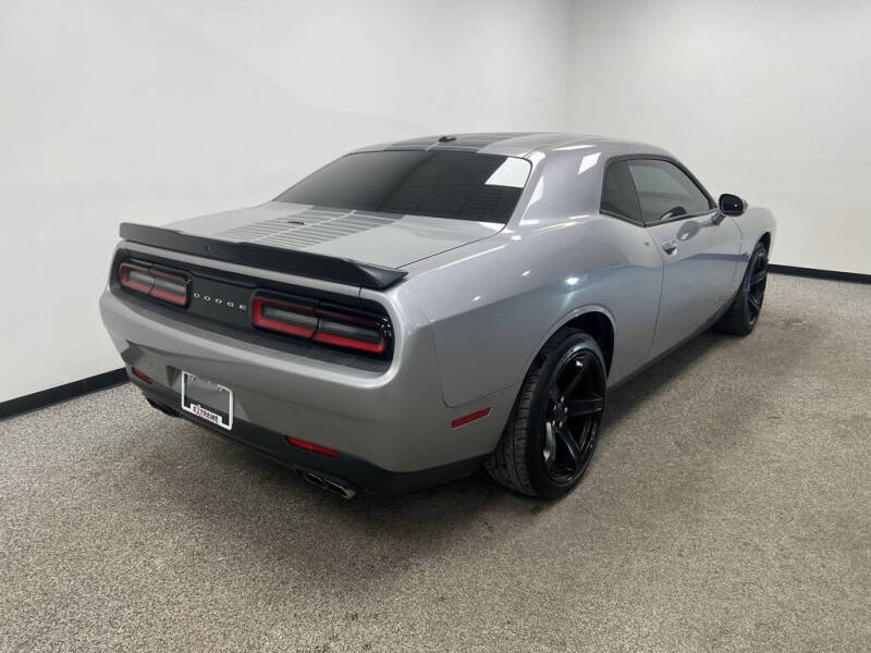 2016 Dodge Challenger R/T