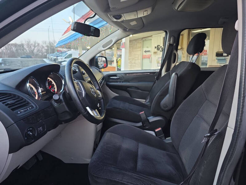 2015 Dodge Grand Caravan SE