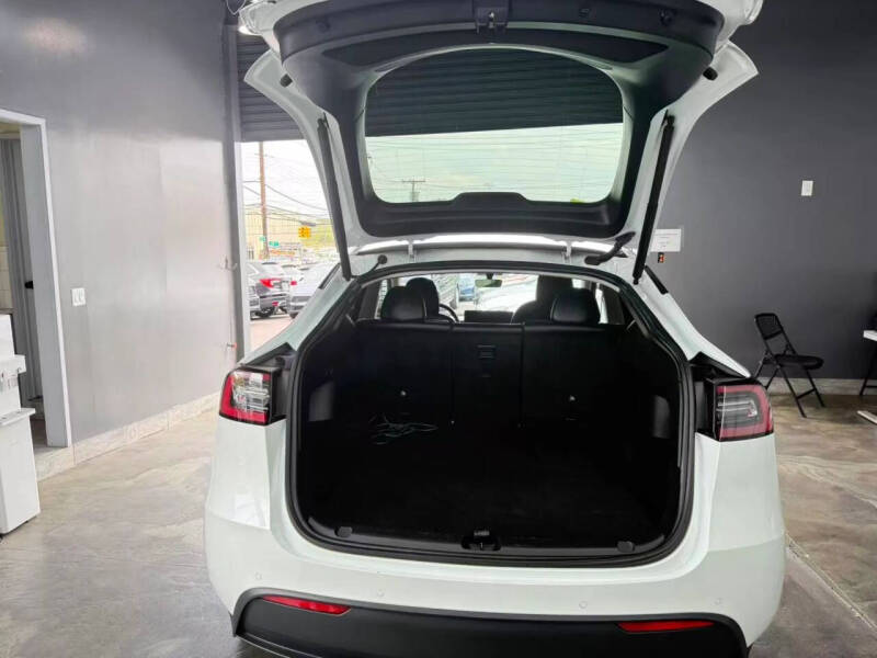 2022 Tesla Model Y Long Range