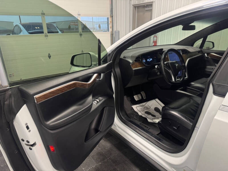 2017 Tesla Model X P100D