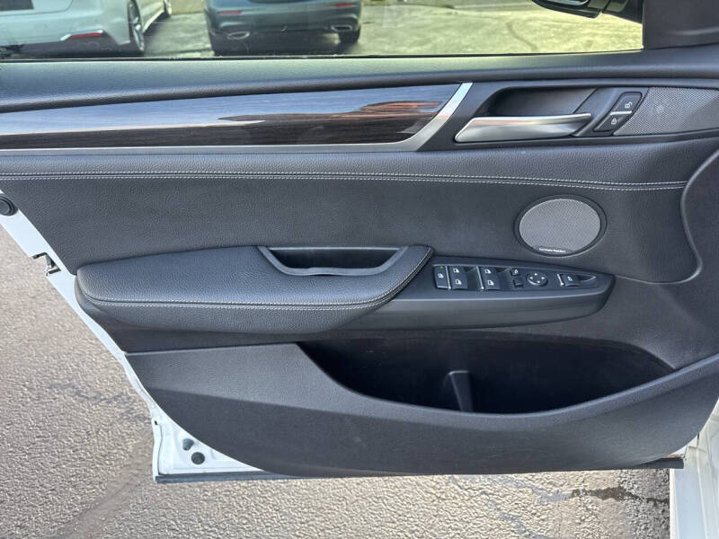 2017 BMW X4 xDrive28i