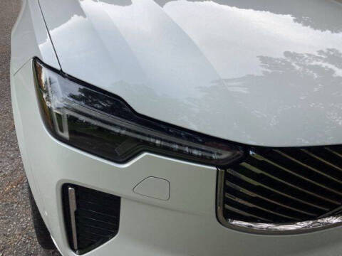 2025 Volvo XC90 T8 Plus Bright Theme 7P