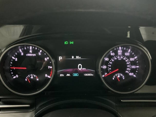 2022 Kia Carnival EX