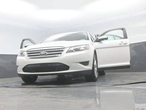 2011 Ford Taurus SEL