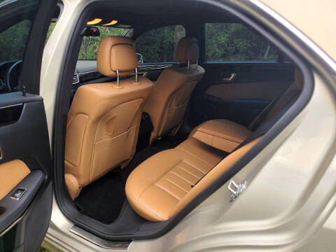 2010 Mercedes-Benz E-Class