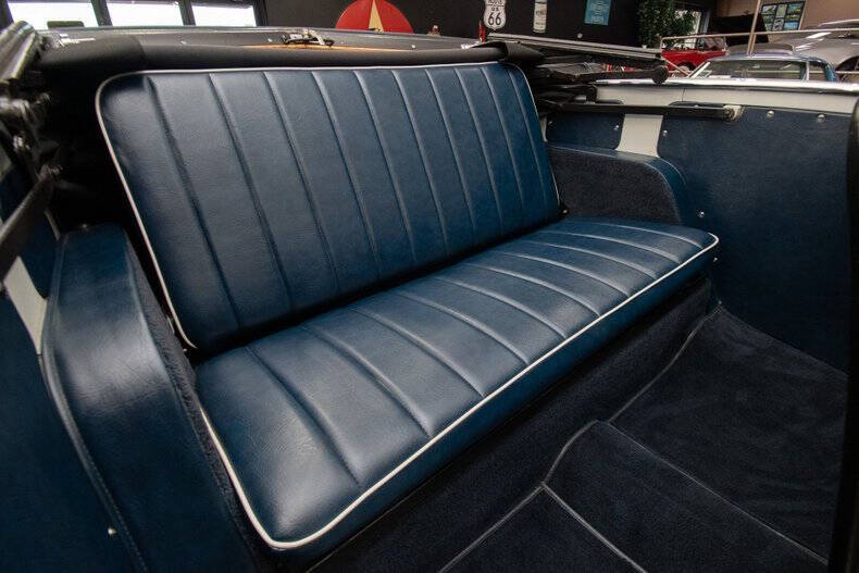 1950 Willys Jeepster