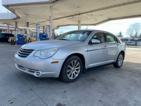 2010 Chrysler Sebring for sale at JE Auto Sales LLC in Indianapolis IN