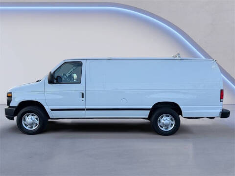 2014 Ford E-Series E-350 SD