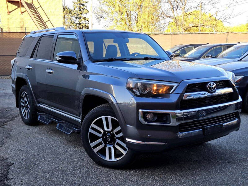 2014 Toyota 4Runner Limited's photo