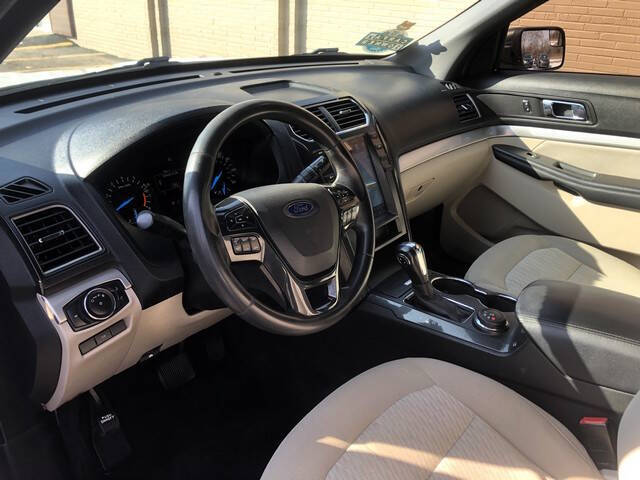 2018 Ford Explorer