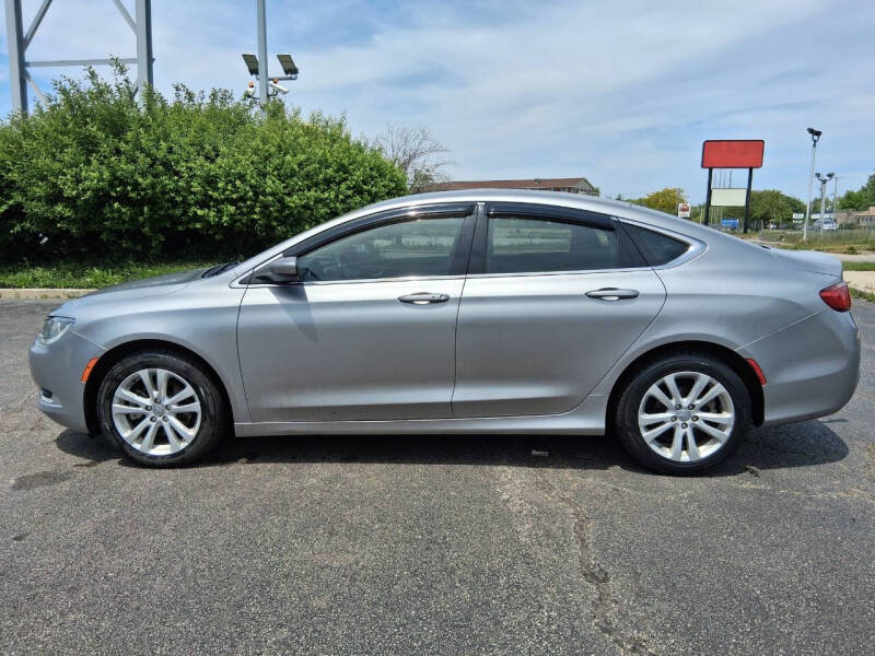 2016 Chrysler 200 Limited