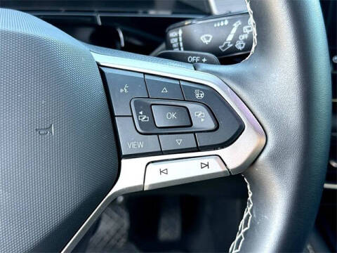 2025 Volkswagen Atlas Cross Sport SE