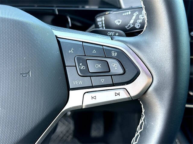 2025 Volkswagen Atlas Cross Sport SE