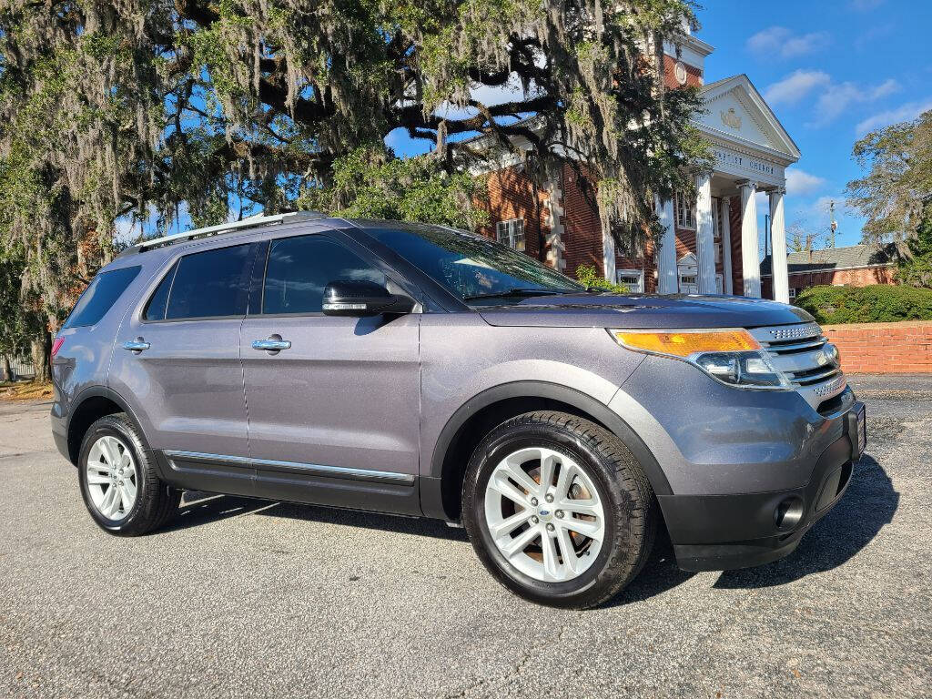 Gray 2013 Ford Explorer XLT XLT 4dr SUV 2