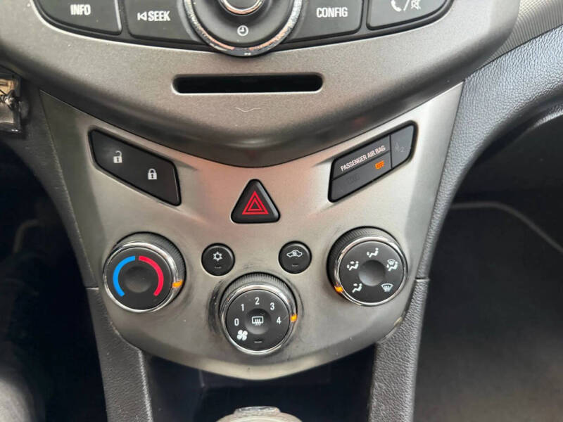 2012 Chevrolet Sonic LT