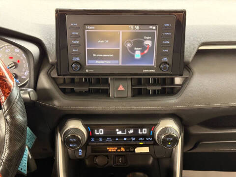 2022 Toyota RAV4 Hybrid LE