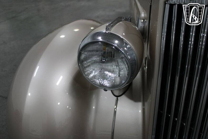 1937 Packard 115C