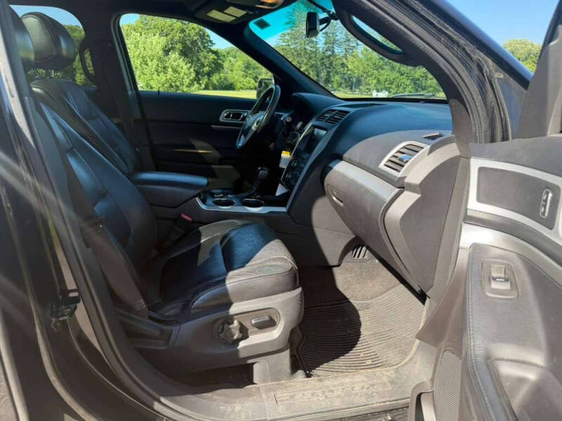 2012 Ford Explorer XLT