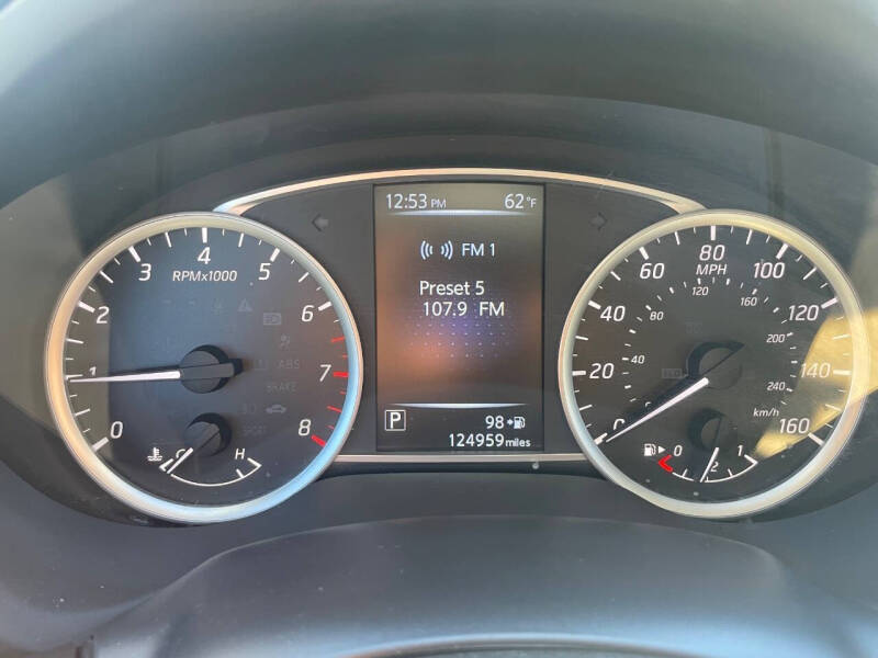 2016 Nissan Sentra SV