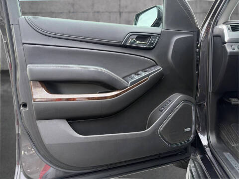 2018 Chevrolet Suburban LT